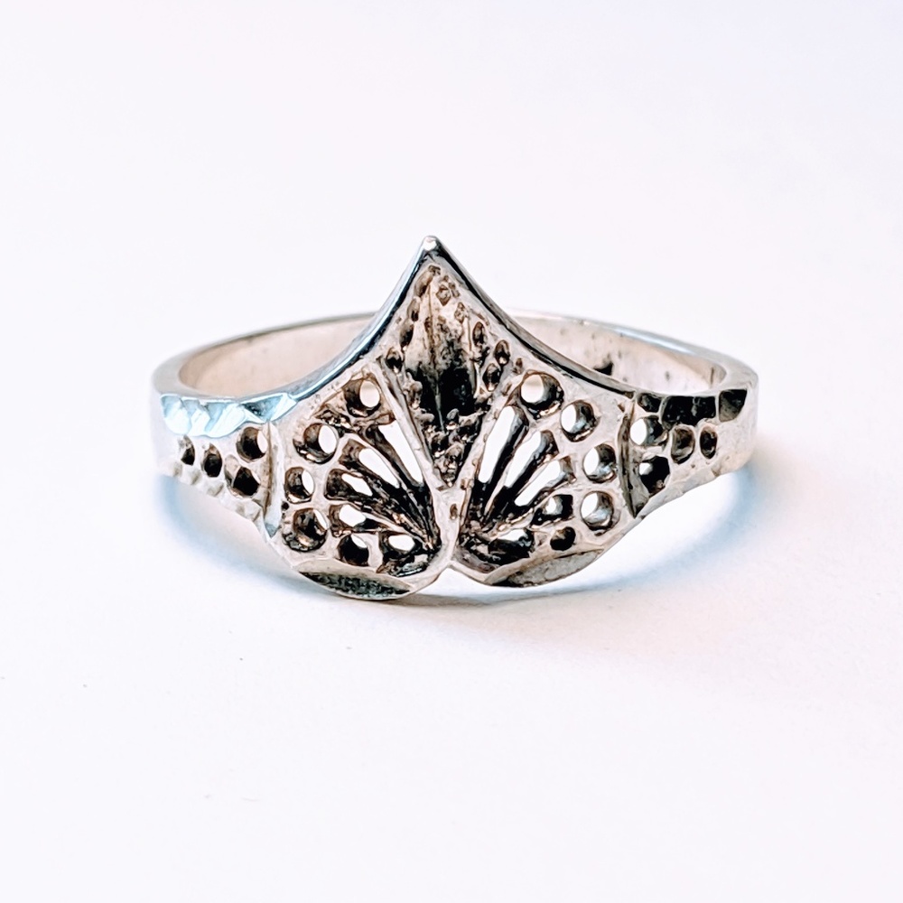 Sterling Silver Circle Cutout Ring - image 1